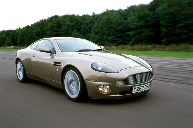2001 Aston Martin Vanquish stunning cars of all time.