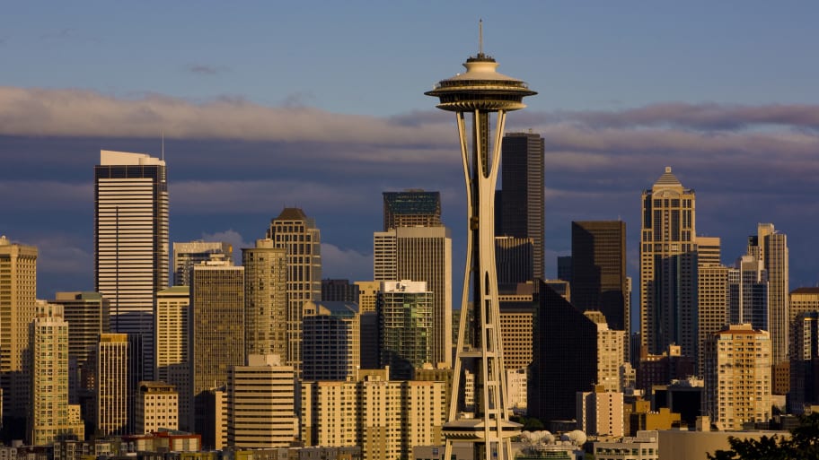 Why Is The Space Needle Shaped Like That   AA1m2Dx9.img