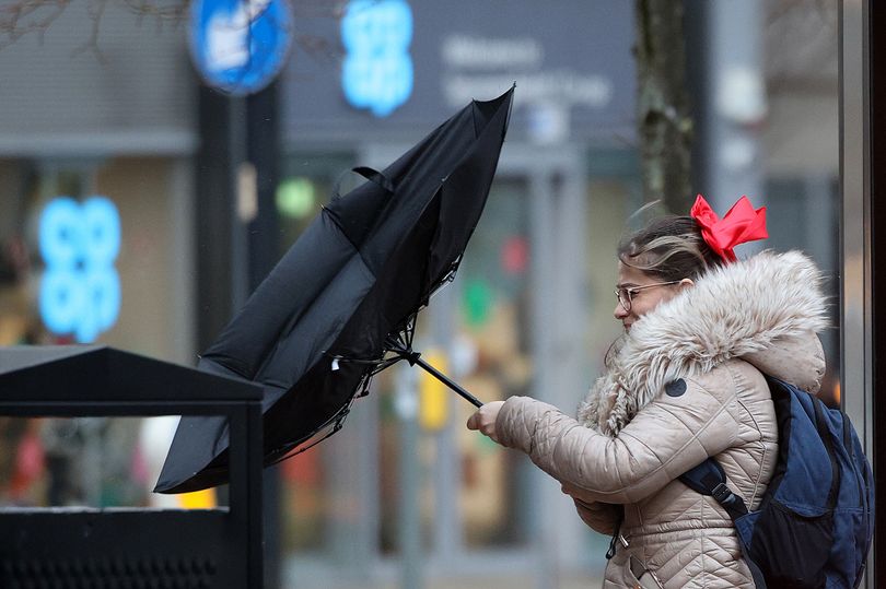 Met Office Issues Urgent Weather Alert As Storm Gerrit Sweeps In