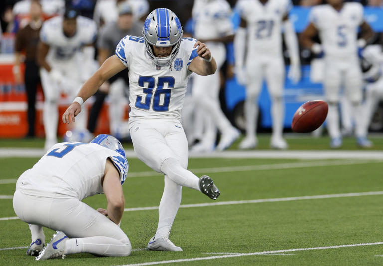 Kicker Riley Patterson 'ready for whatever' as Browns head to Houston for playoff opener