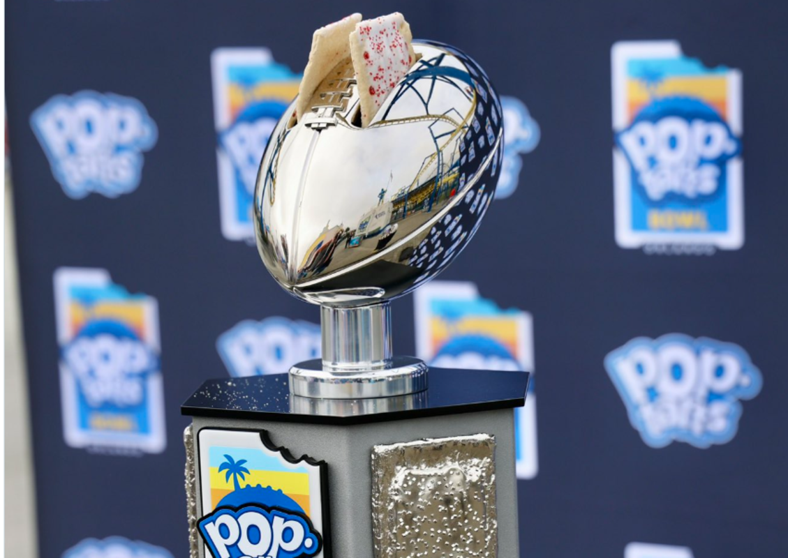 Photo Of The PopTarts Bowl Game Trophy Is Going Viral