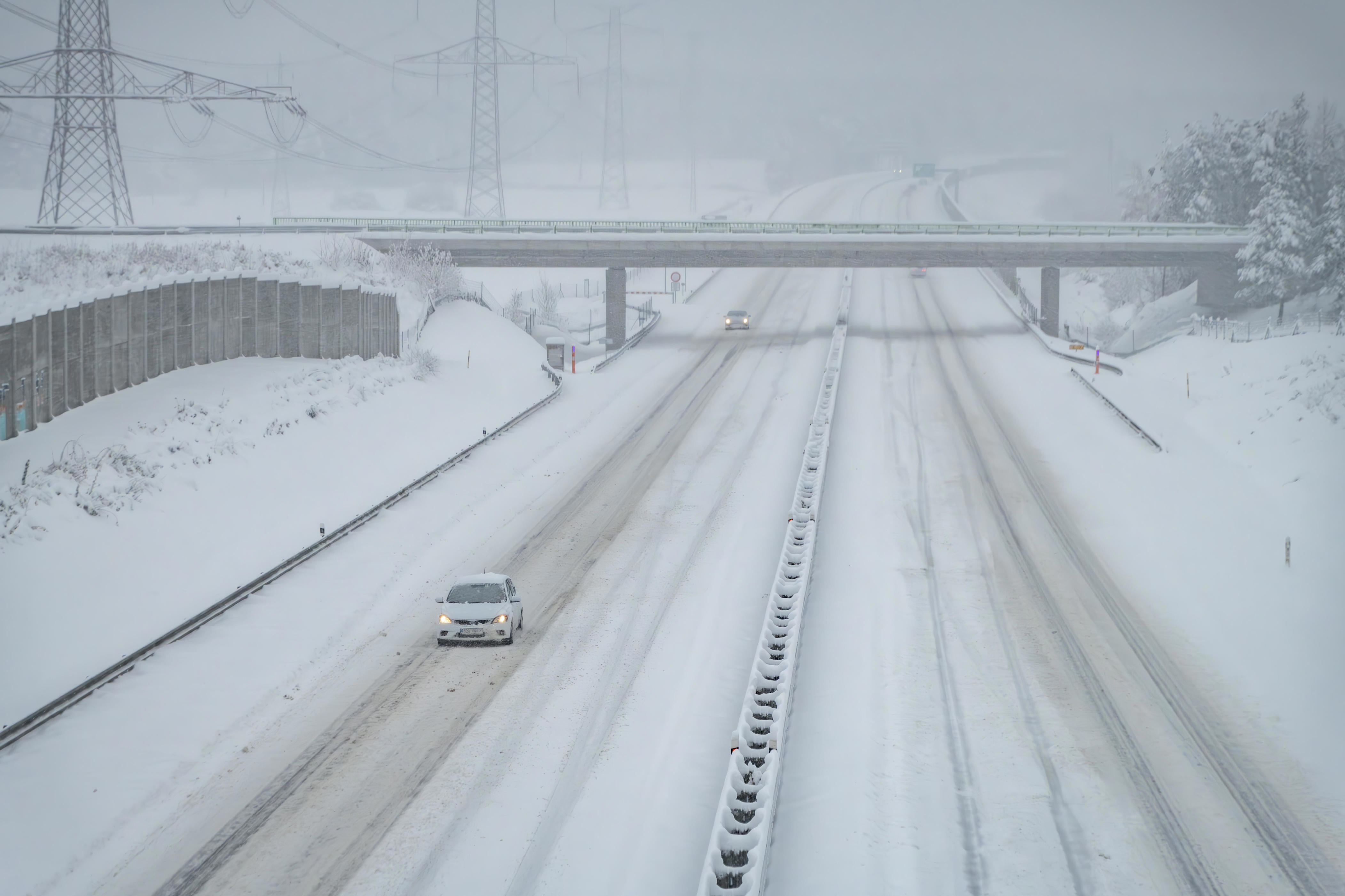 Blizzard Conditions Across Great Plains Creates Post-Christmas Travel Chaos