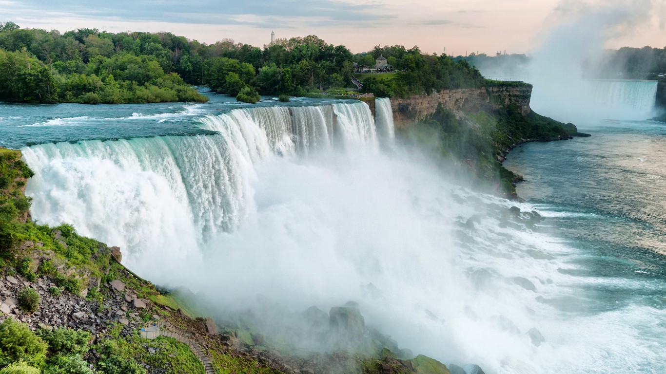 <p>People who appreciate seeing the wonders of nature will undoubtedly enjoy spending time near Niagara Falls. The massive waterfalls have been described as beautiful and breathtaking by visitors from all over the world. There are three waterfalls to lay eyes on when visiting Niagara Falls. These include Horseshoe Falls, American Falls, and Bridal Veil Falls.</p>
