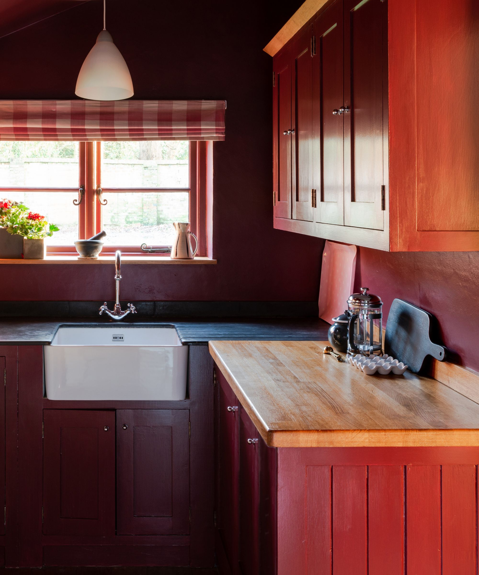 These Dated Kitchen Trends Are Making A Comeback Here S How Interior   AA1m3tai.img