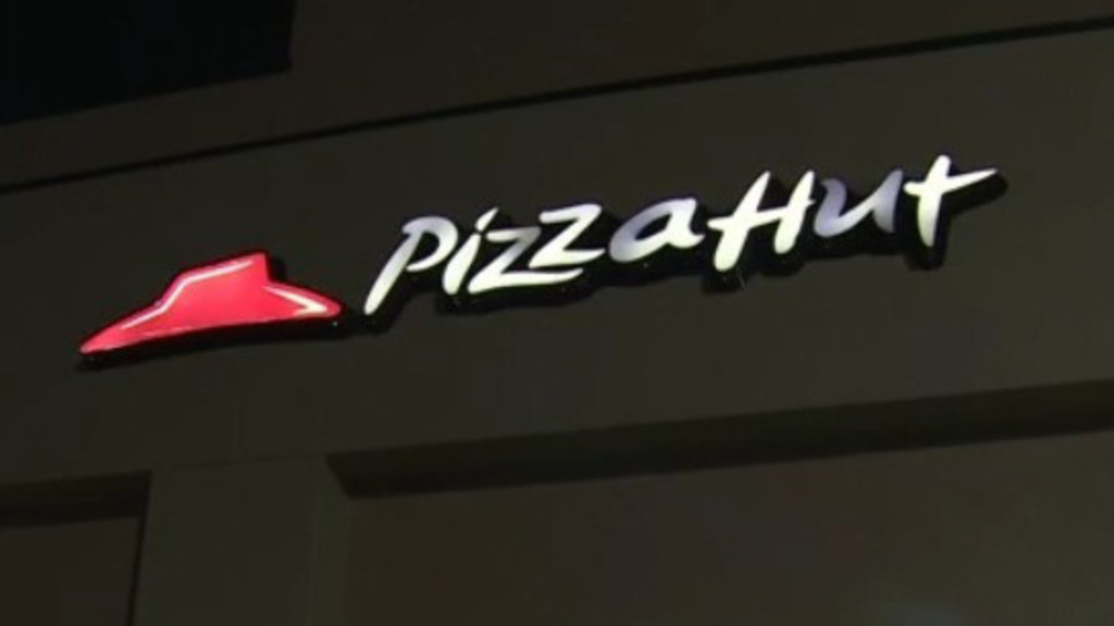 California Pizza Hut operators cutting all delivery driver jobs in 2024