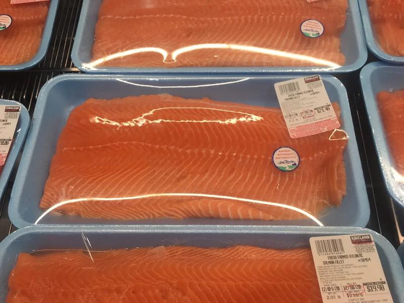 Salmon is another hot item at Costco. Buying seafood at Costco is convenient and buying in bulk gets you the lowest prices. Salmon in a three-pound pack ends up costing about ten dollars per pound. The large pieces can be divided into several servings, and you can also freeze leftovers. It is fresh Atlantic salmon and is the least expensive salmon option at Costco.