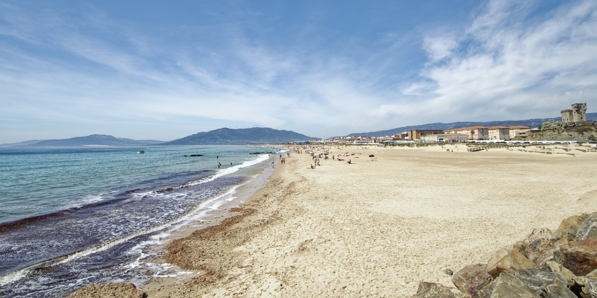 Vivir En Tarifa: Ventajas, Coste De Vida Y Mejores Barrios