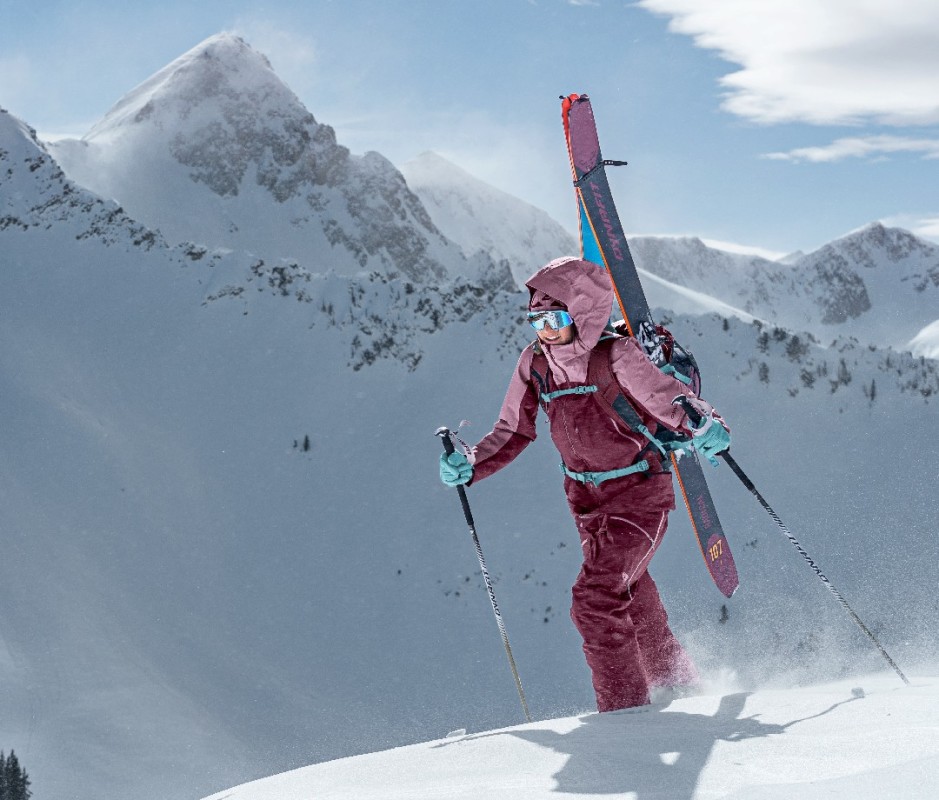 These Are The 8 Best New Ski Packs For 2024   AA1m6SXI.img