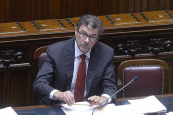 Manovra, Giorgetti: "Migliora tutti i saldi di finanza pubblica"