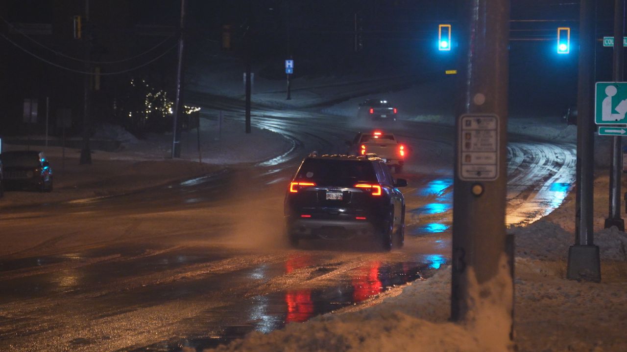 Icy Challenge For Western South Dakota Drivers   AA1m75Hk.img