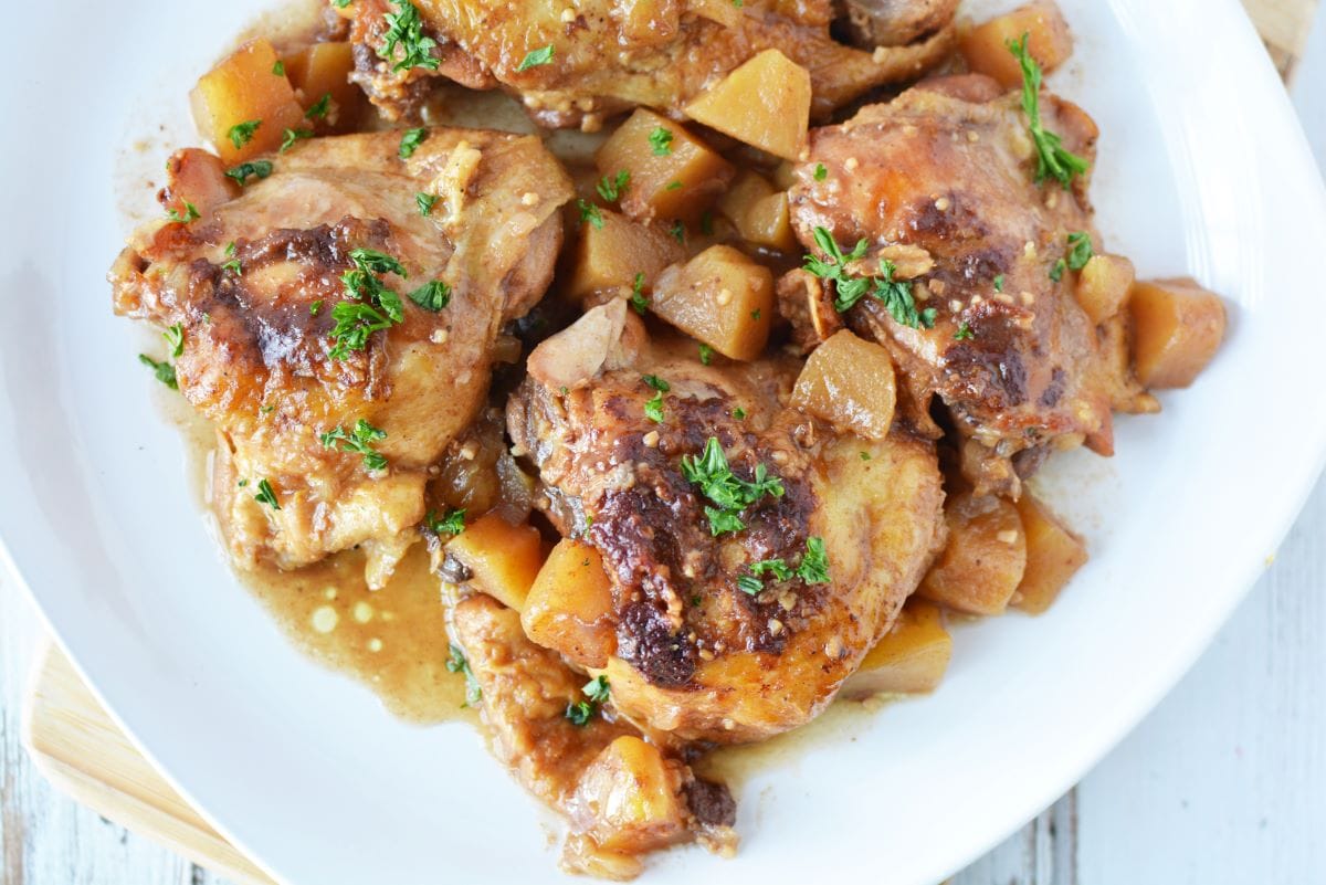 Make Dinnertime Exciting Again with these 14 Crockpot Chicken Dinners