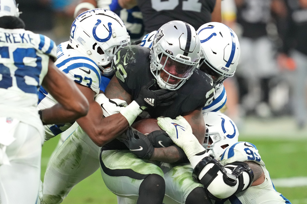 Raiders' Wednesday Injury Report For Week 17 Vs. Colts