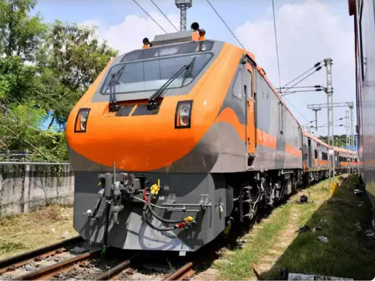 Amrit Bharat Fare: आ गई अमृत भारत एक्सप्रेस की फेयर ल‍िस्‍ट! नॉर्मल ट्रेन से इतना महंगा होगा क‍िराया