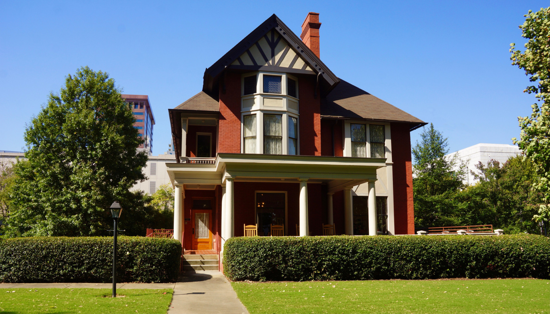 <p>'Gone with the Wind' by Margaret Mitchell paints a vivid picture of historical Atlanta during the Civil War. Visitors can step back in time by touring the Margaret Mitchell House, where she wrote the novel. </p><p>You may also like:<a href="https://www.starsinsider.com/n/412072?utm_source=msn.com&utm_medium=display&utm_campaign=referral_description&utm_content=639745en-us"> The dark secrets of the British royal family</a></p>