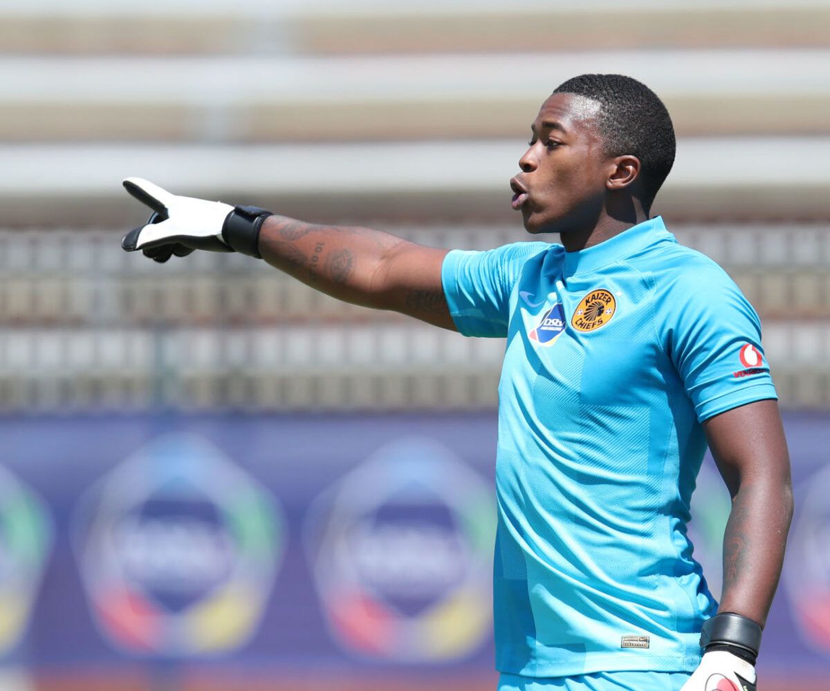 kaizer chiefs youngster bontle molefe ready to step up