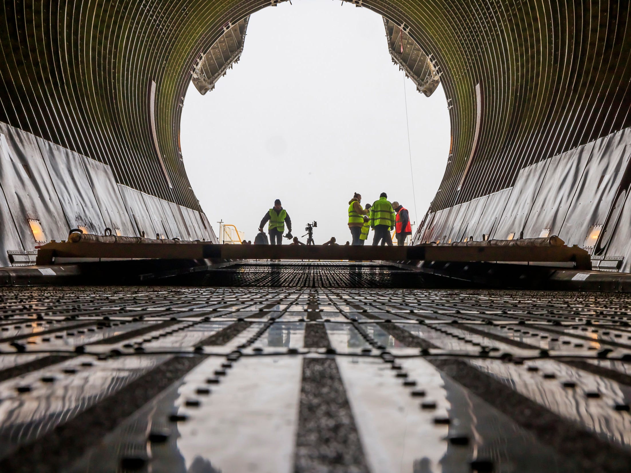 Airbus flew its first 'Beluga Transport' mission to the US, using a ...