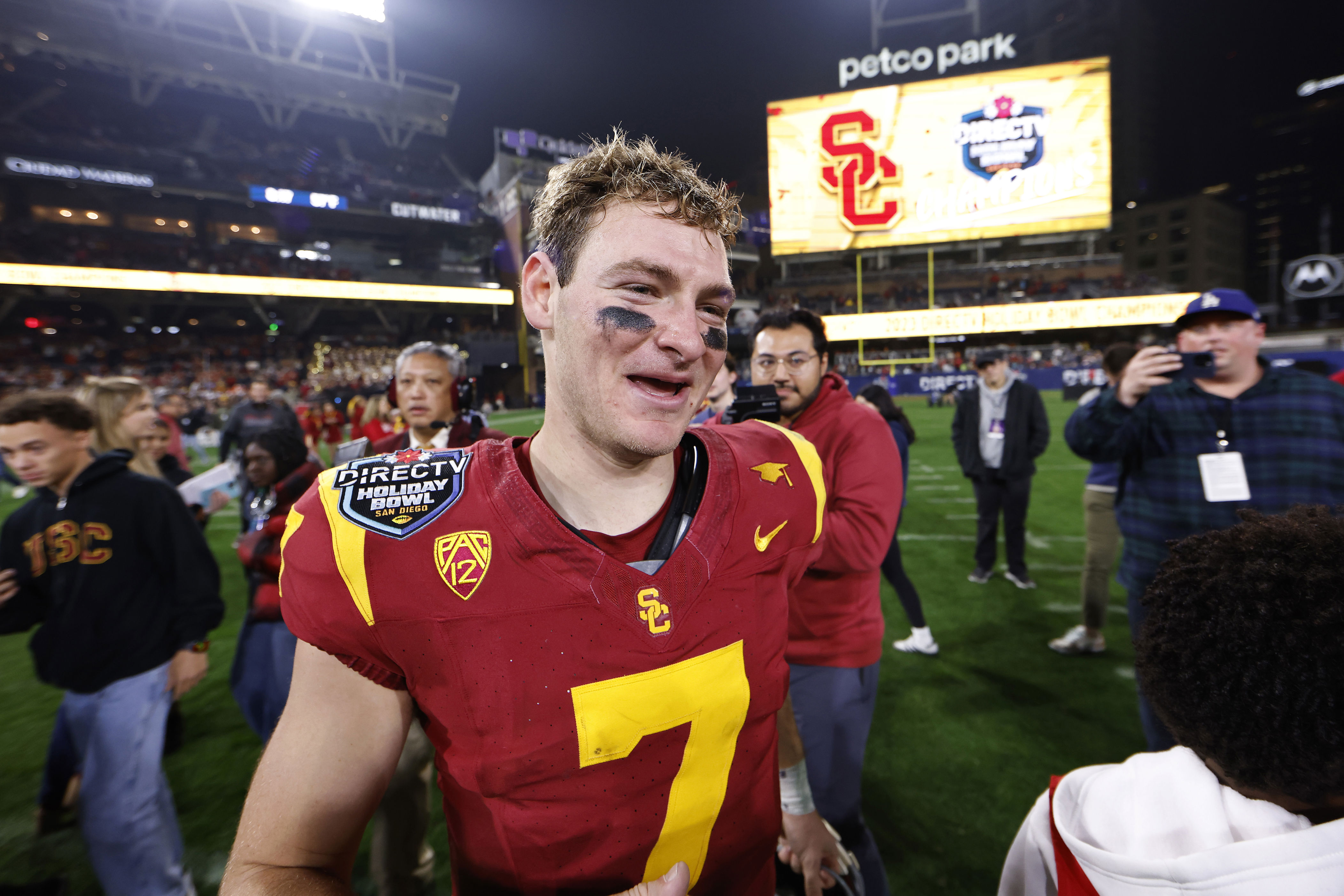 Most TDs in a bowl game USC fillin QB Miller Moss flirts with record