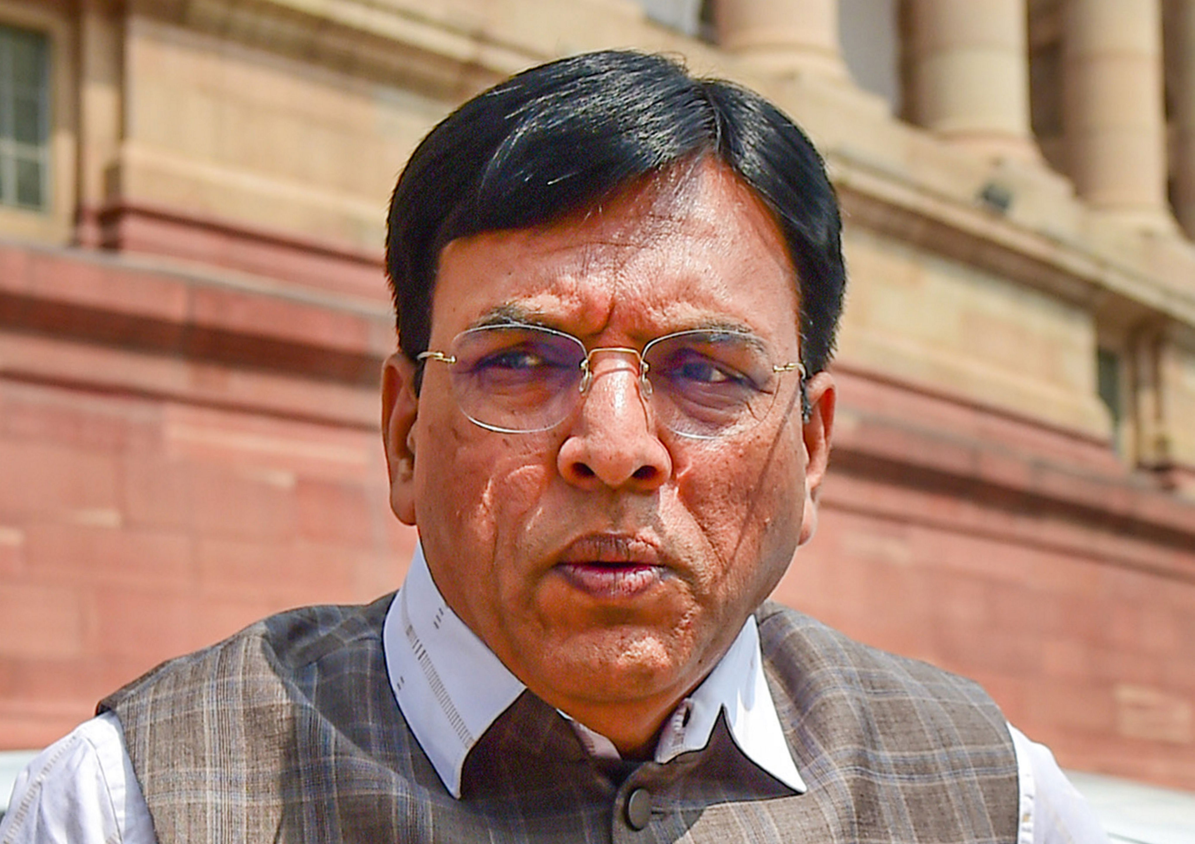 Mandaviya inaugurates drugs testing lab in Indore; first in central