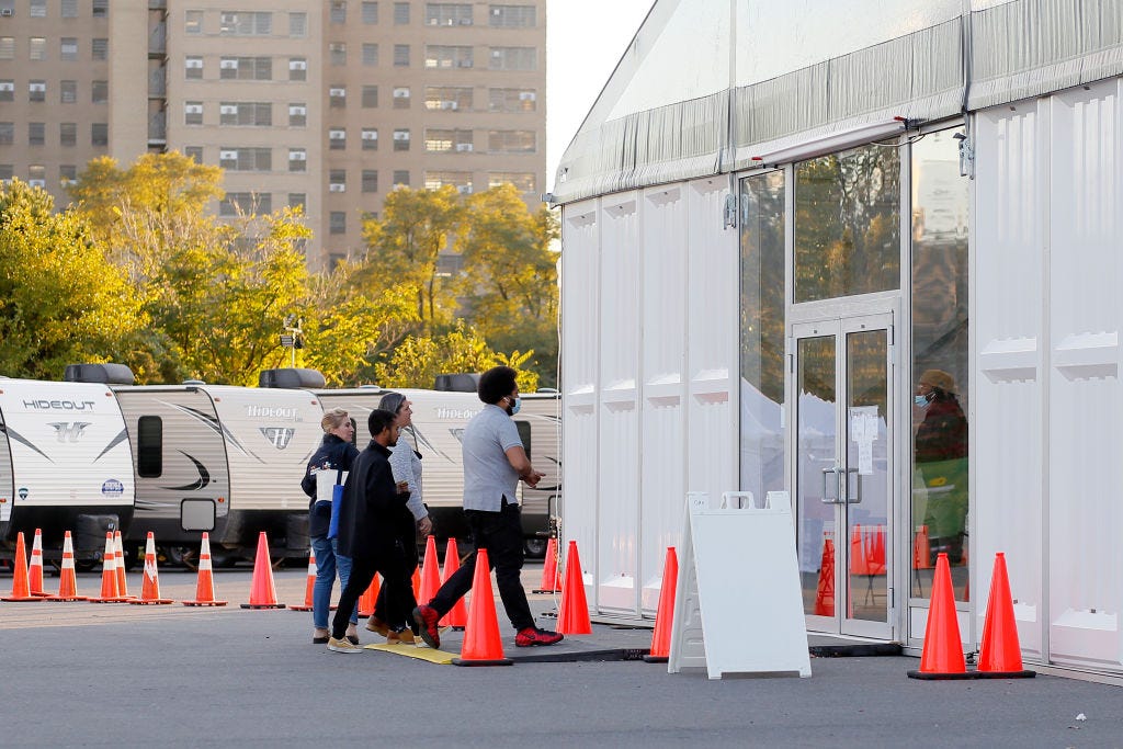 Suspect Detained In Fatal Stabbing Outside Randall’s Island Migrant Shelter