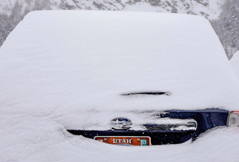 Utah snowstorm brings more than 1 foot in spots, with more on way