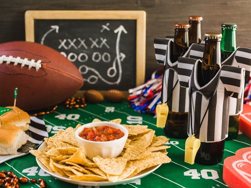 6 Of The Best Places To Watch The Big Game In & Around Madison