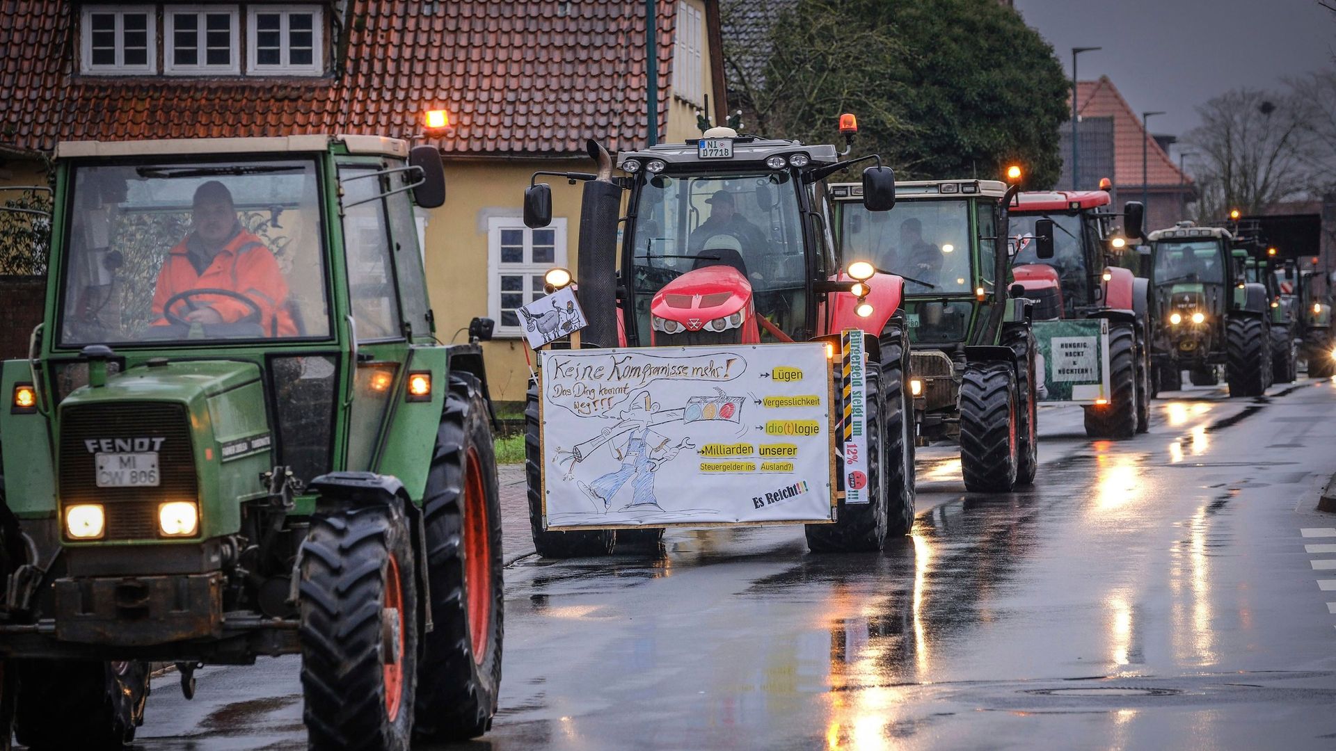 Bauernproteste In Deutschland: Gericht Erlaubt Blockade Von ...