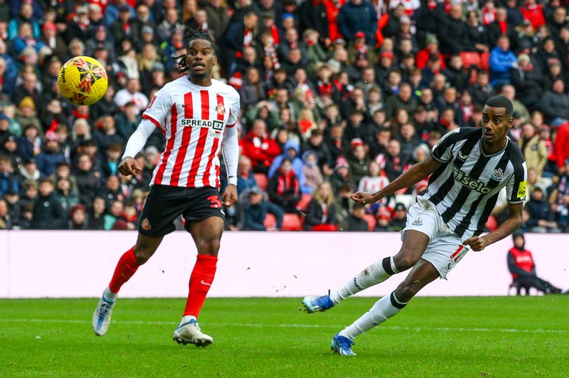 TyneWear derby 'madness' slammed as clinical Newcastle benefit from