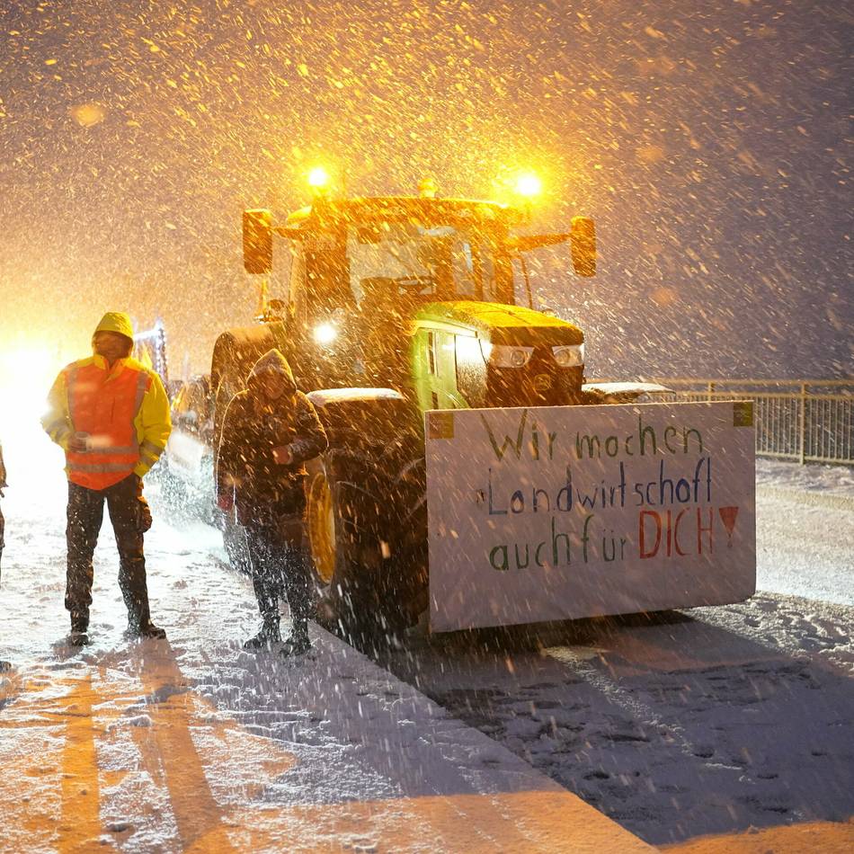 Bauern Wollen Ab Montag überall Im Land Straßen Blockieren