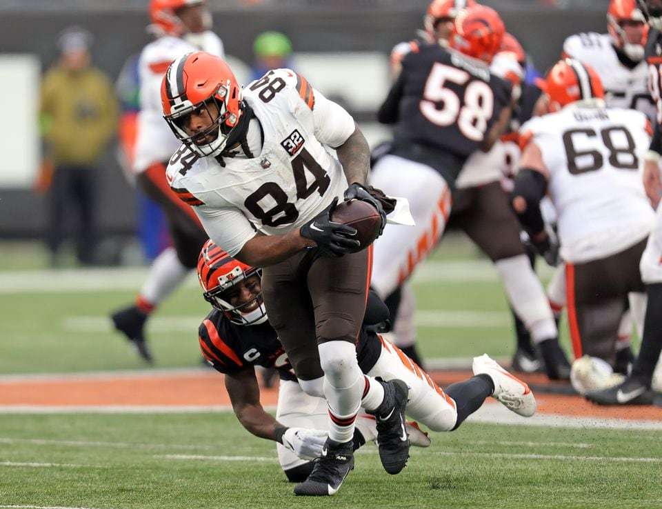 Browns Will Visit Texans In The Wild Card Round After Wrapping Up ...