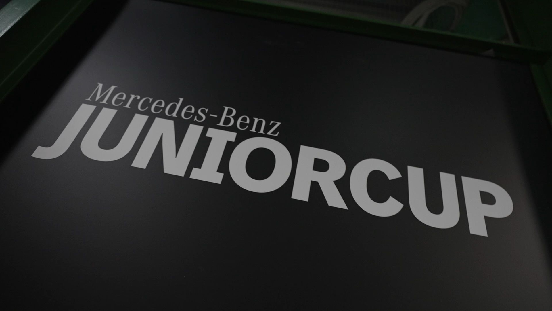 Mercedes-Benz JuniorCup 2024: VfB Stuttgart Gewinnt Fußballturnier Der ...