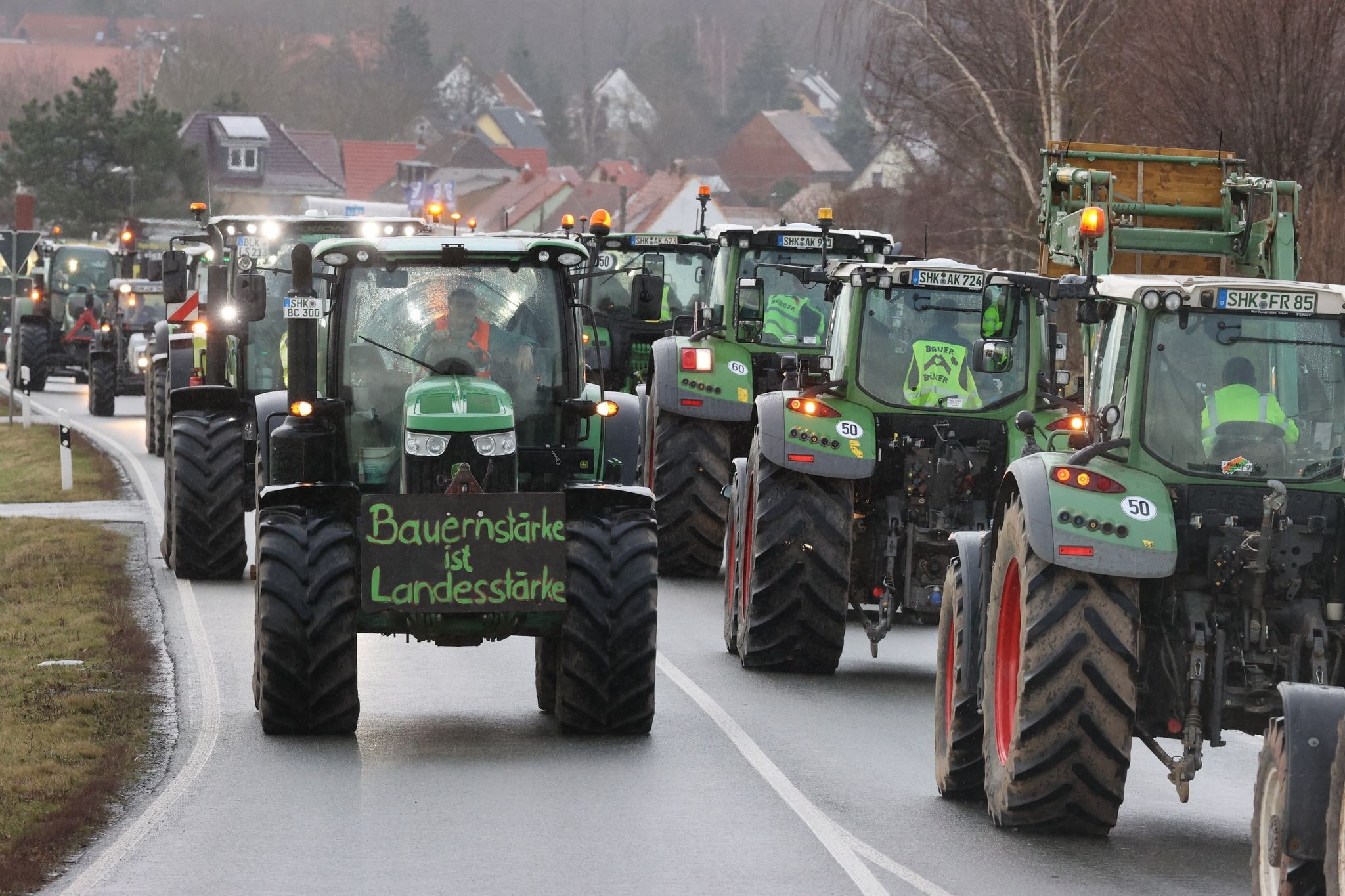 Bauern-Proteste Aktuell: Konvois, Demos, Blockaden: Ärger Wegen ...