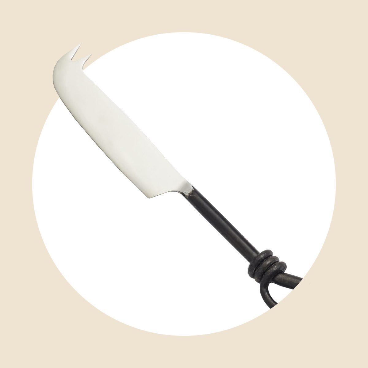 A Helpful Guide to Popular Cheese Knives & How To Correctly Use Them