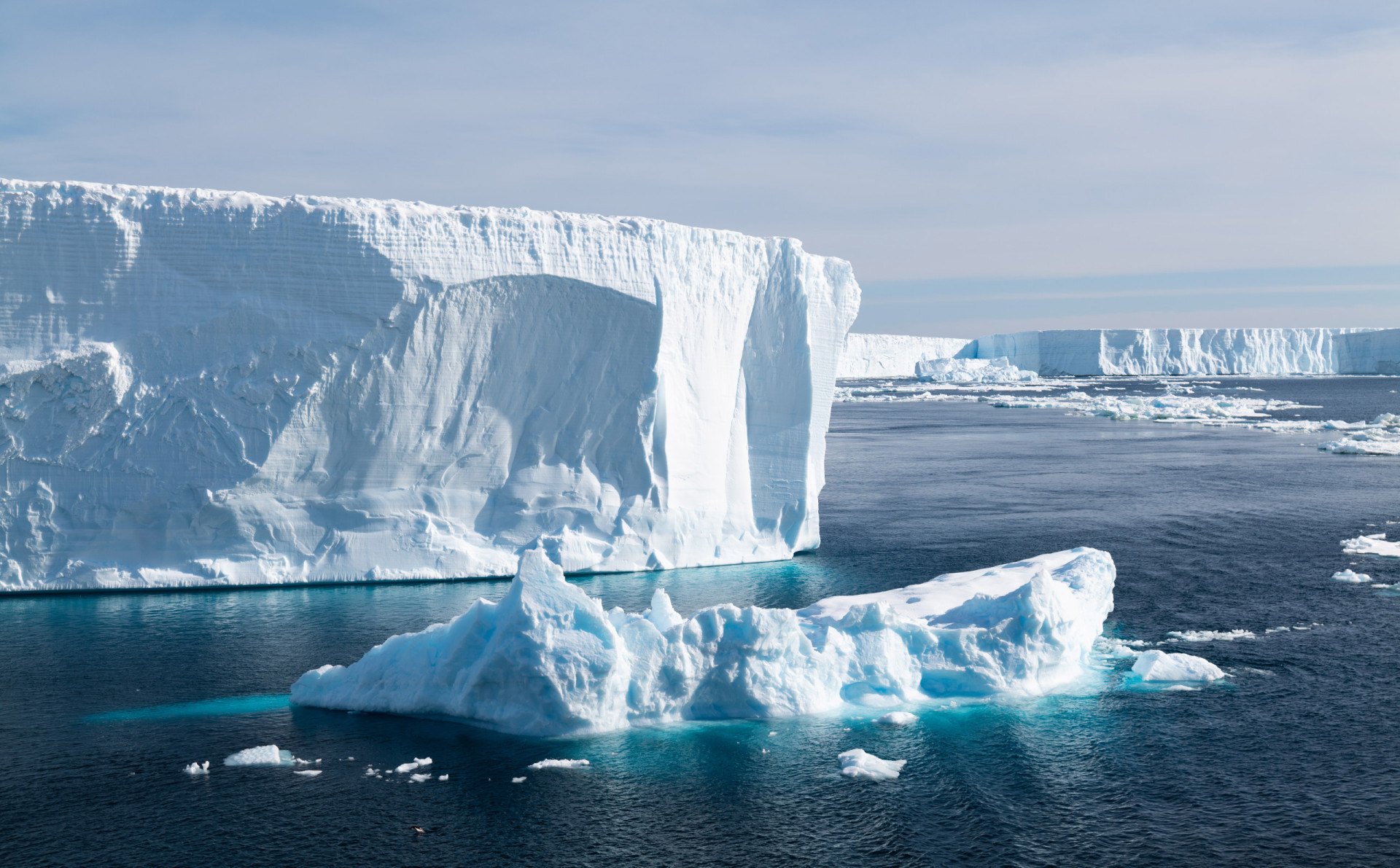 Could global warming be reversed by refreezing the polar regions?