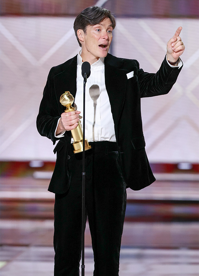 Watch Cillian Murphy Left Red Nosed As He Picks Up Golden Globe   AA1mCdBR.img