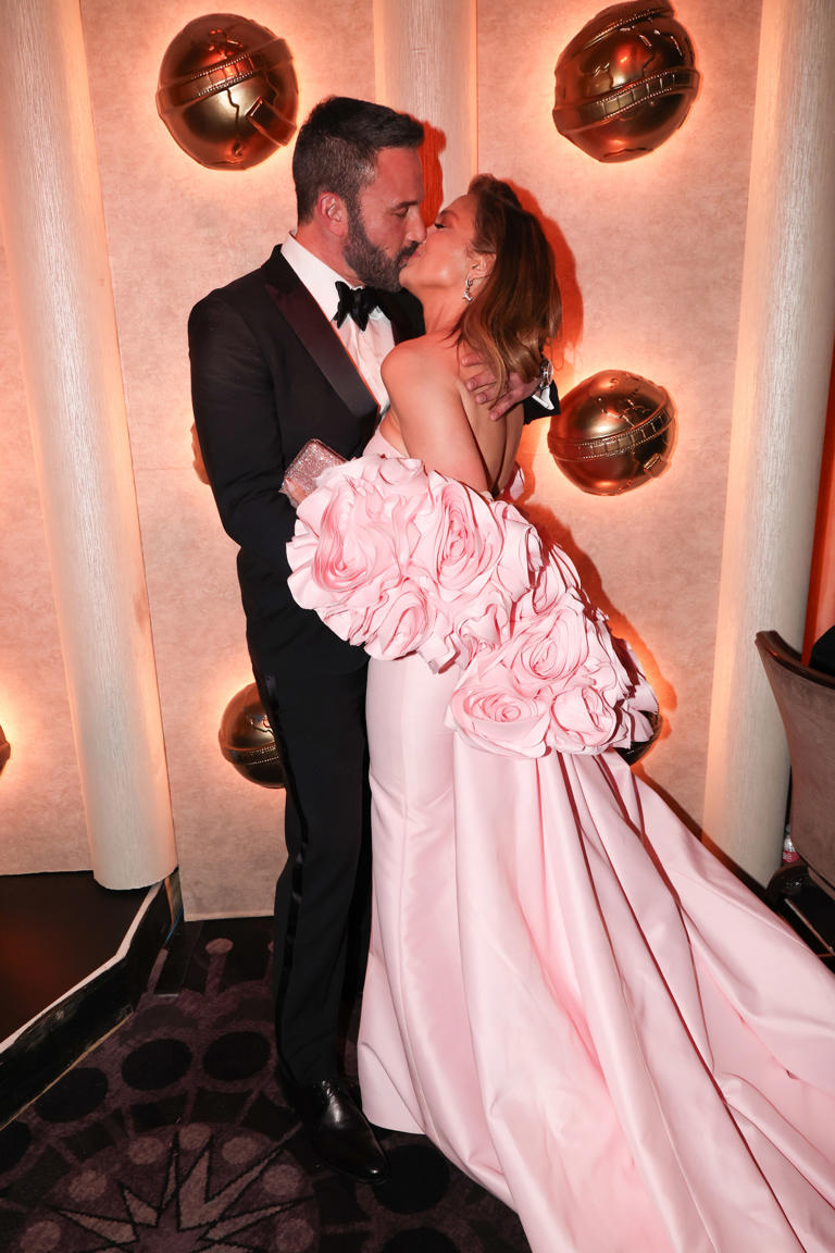 Jennifer Lopez et Ben Affleck créent l'événement aux Golden Globes 2024