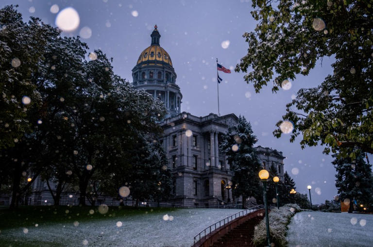 How much snow could fall in Denver, across Colorado on Wednesday