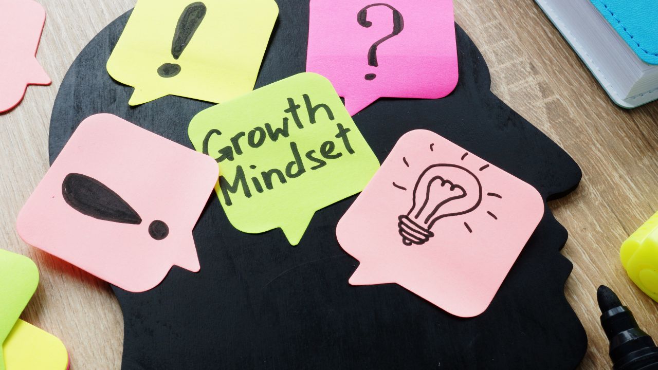 <p>Are you a teacher? This online course has been developed in collaboration with Stanford University’s PERTS center. It offers teachers and students age-appropriate and engaging strategies to foster a growth mindset and kickstart the school year with confidence in their learning abilities.</p>