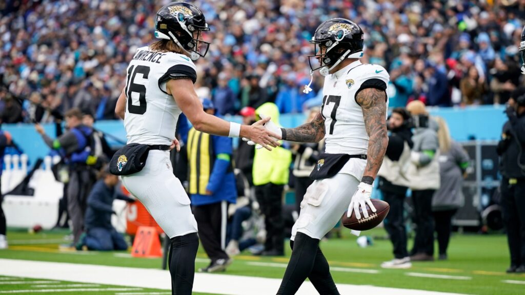 Jaguars' Baffling Goal-Line Strategy: Titans Upset Jacksonville As ...