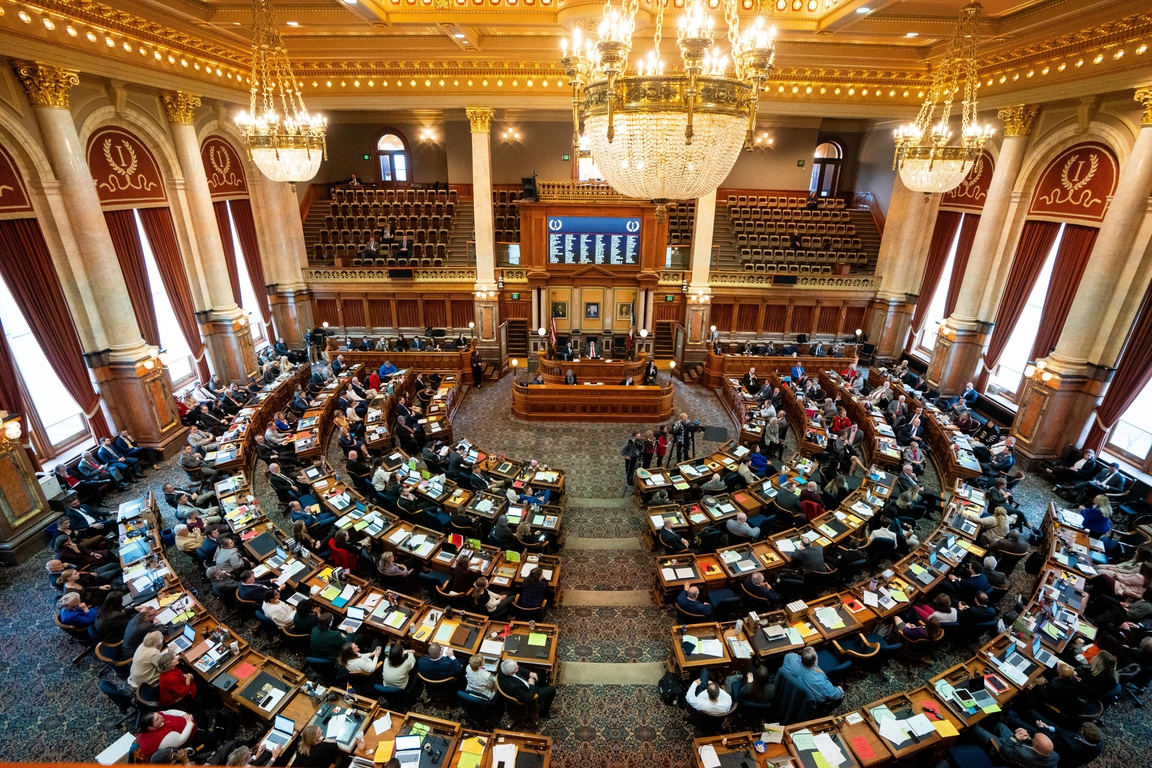 The 2024 first day of session at the Iowa State Capitol commences