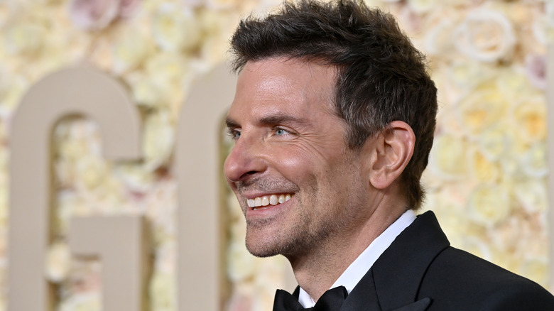 Bradley Cooper S 2024 Golden Globes Appearance Left Everyone Annoyed   AA1mEHUM.img