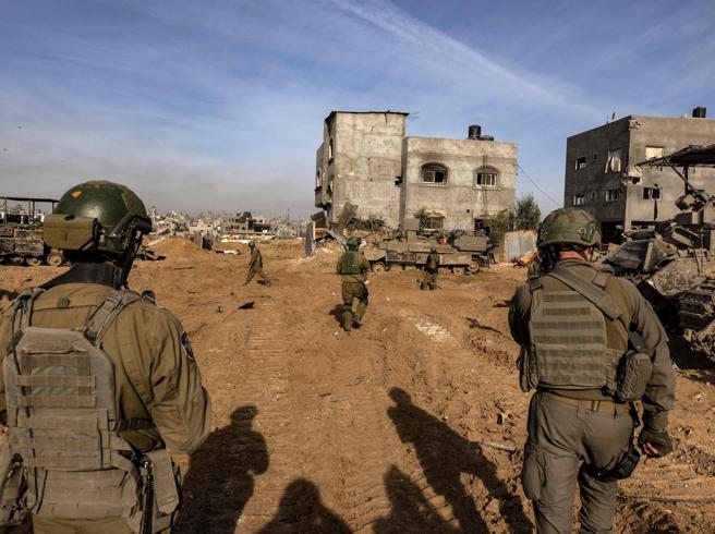 israele colpisce su tre fronti, ucciso un capo di hezbollah