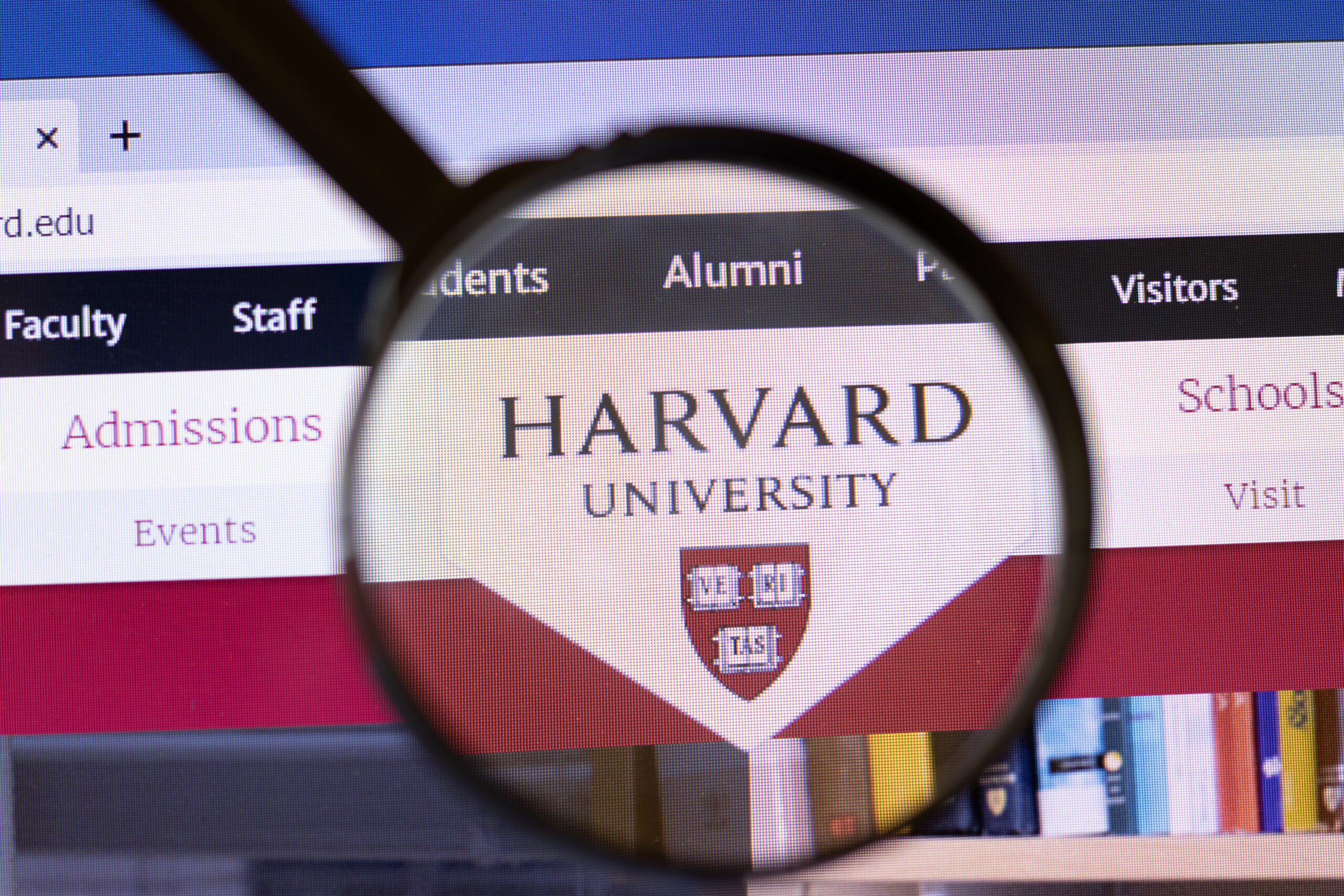 Universidade De Harvard Abre Inscrições Para 163 Cursos Gratuitos Online