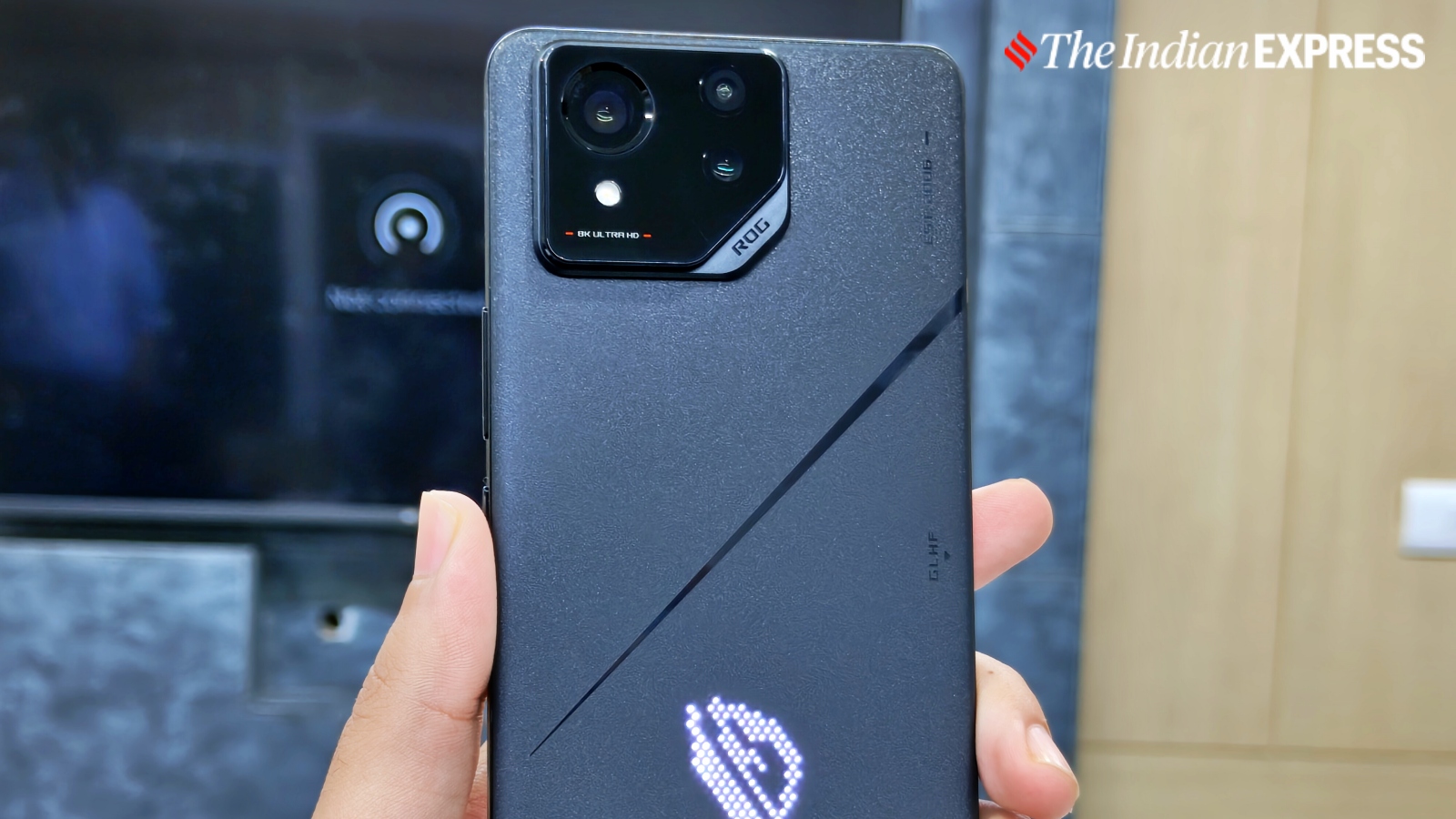 android, asus rog phone 8 pro first impressions: another attempt towards ‘mainstreaming’ gaming smartphones