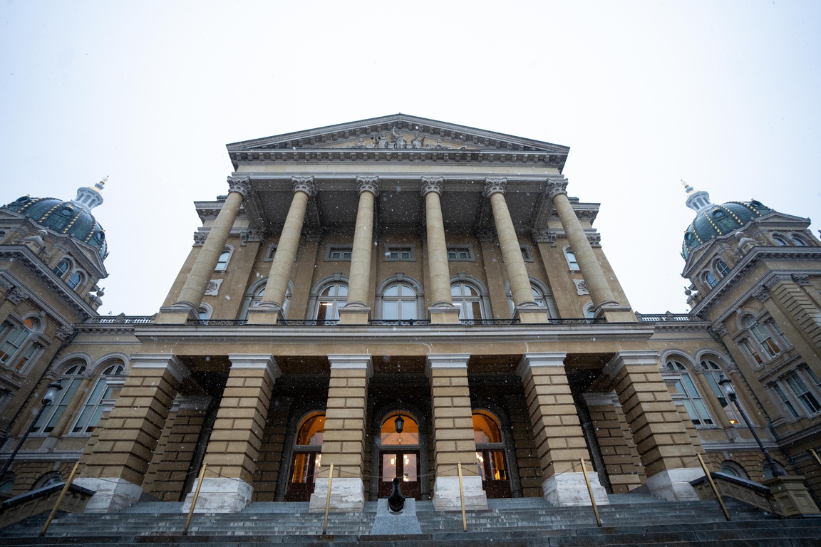 Iowa Legislature Sessions Commence