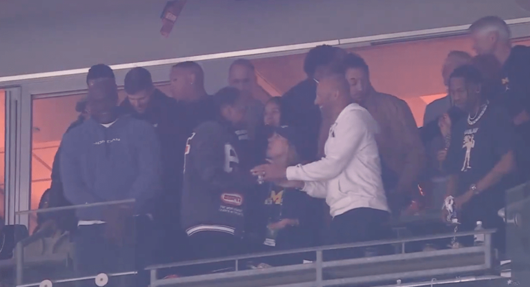 Derek Jeter watches Michigan win title alongside Michael Jordan ...