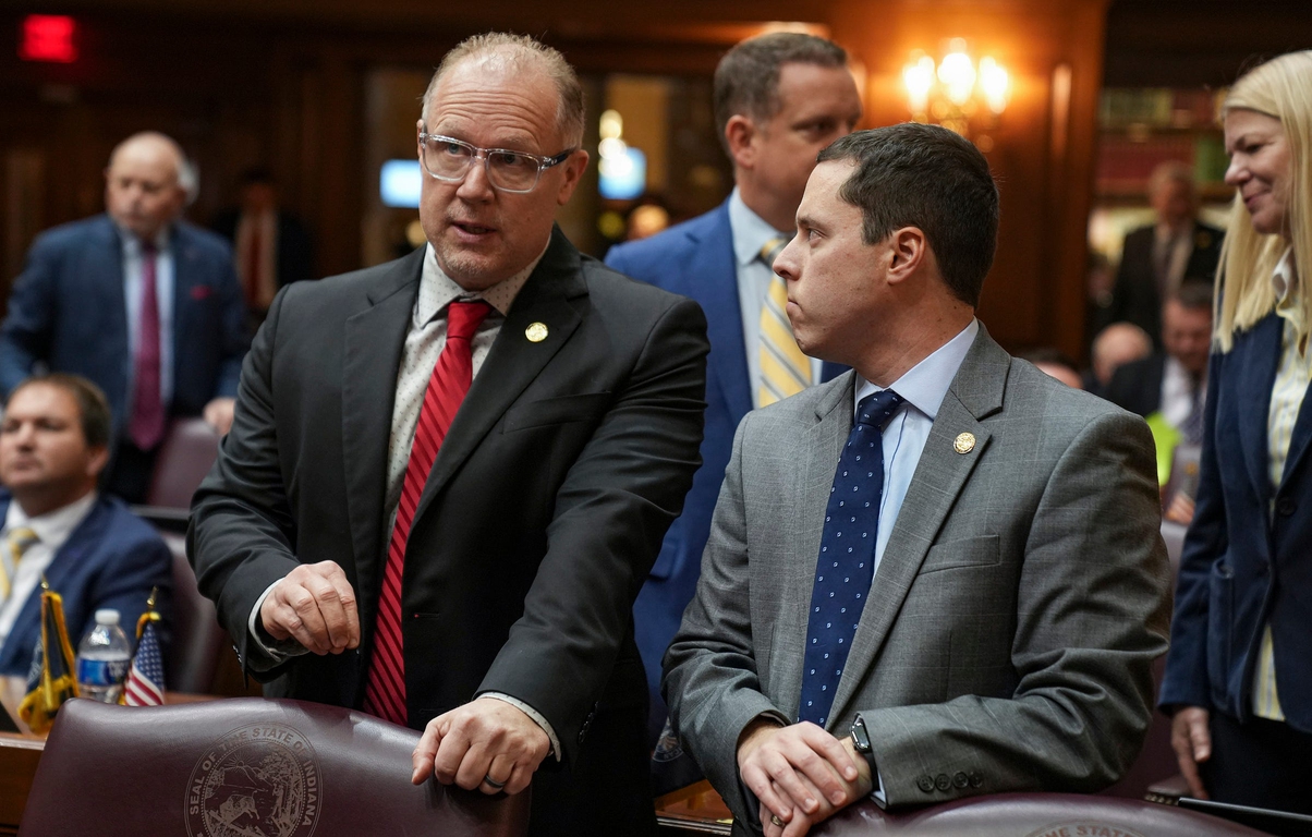 Indiana Statehouse hosts first day of legislative sessions