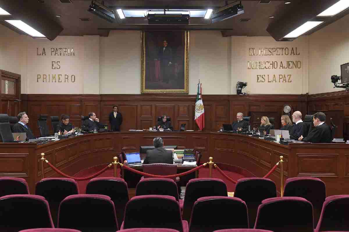 presidencia exige a la corte declarar constitucional extinción de fideicomisos y dar los recursos para acapulco