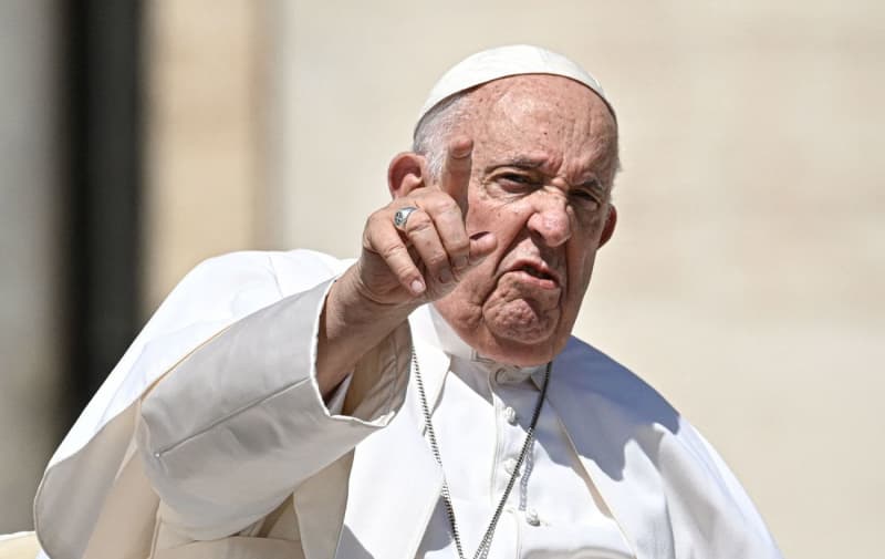 Pope Francis Urges Worldwide Ban On Surrogacy, Condemning ...