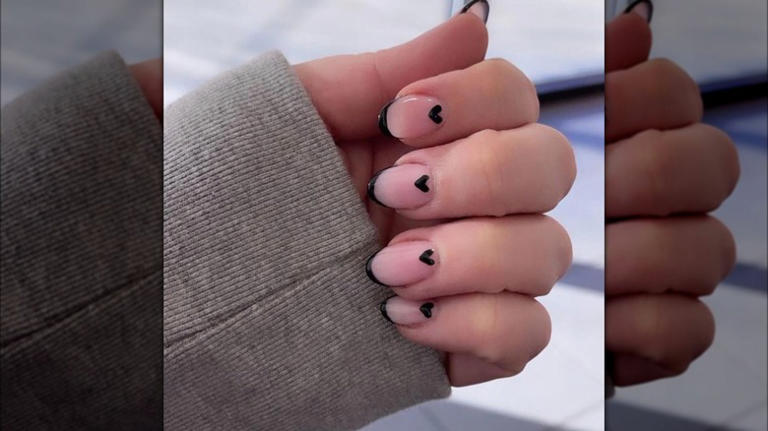 5 Subtle And Sweet Nail Ideas For Valentine's Day
