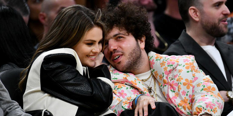 Selena Gomez Has Been Dropping Details About Her Relationship For ...